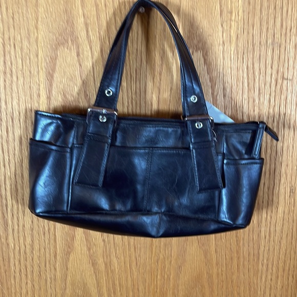 Kenneth Cole Hand Bag - Picture 1 of 8